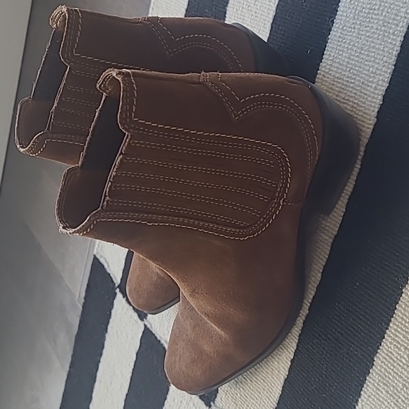 Zara Suede Brown Booties - Picture 3 of 6